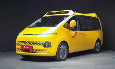 Hyundai Staria