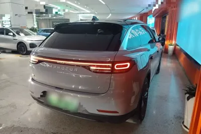 Leapmotor C11