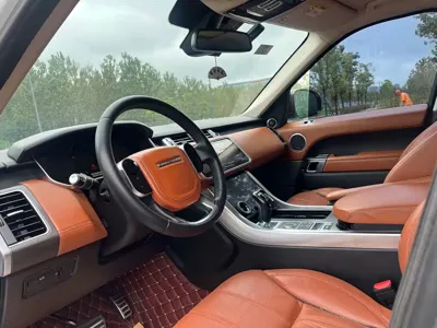 Land Rover Sport