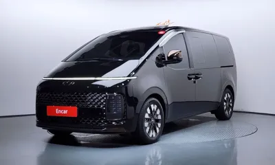 Hyundai Staria