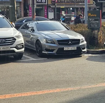 Mercedes-Benz CLS-Class