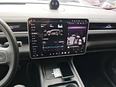 Nio ES8