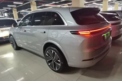 Li Auto L7