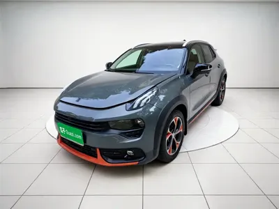 Lynk & Co 02