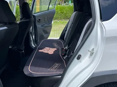 Toyota Yaris L