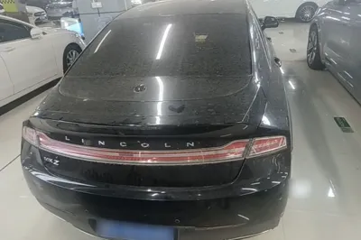 Lincoln MKZ