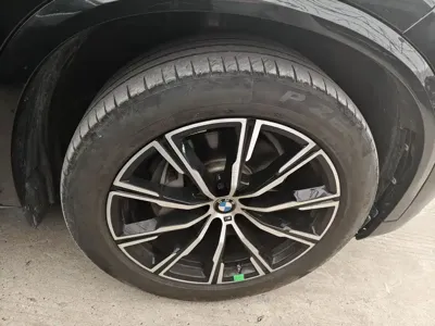 BMW X5 (Import)