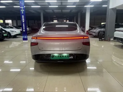 Xpeng P7