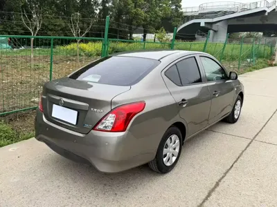 Nissan Sunny