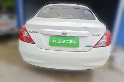 Nissan Sunny