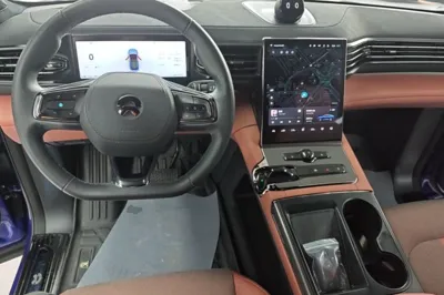 Nio EC6