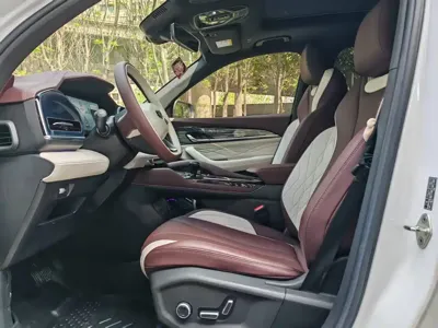 Geely Xingyue L
