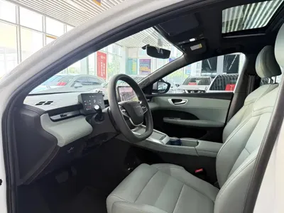 Roewe 荣威D6