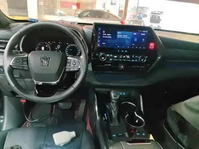 Toyota Crown Kluger