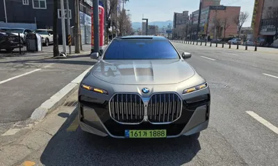BMW 7-Series