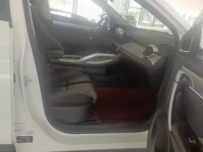 Geely Binyue