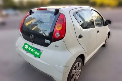 BYD F0