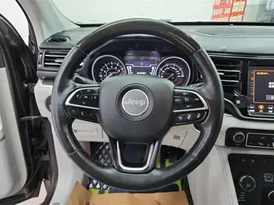 Jeep Grand Commander