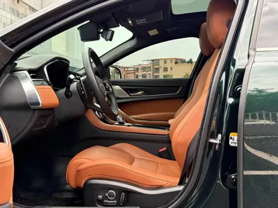 Jaguar XFL
