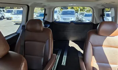 Hyundai Starex