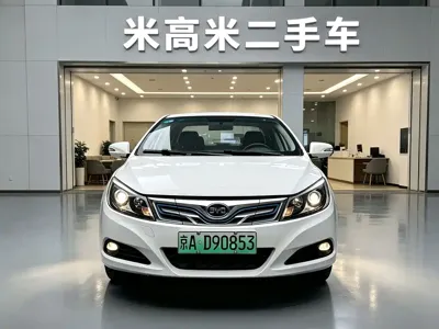 BYD e5