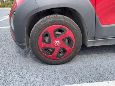 Baojun E100