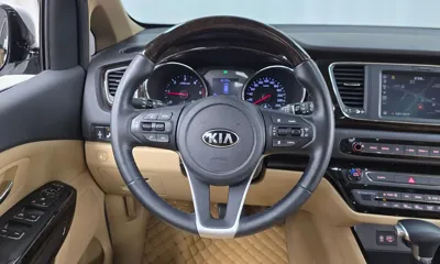 Kia Canival