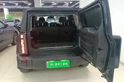 iCAR 03