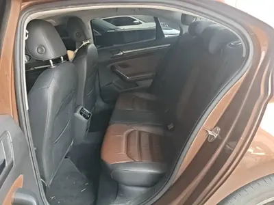 Volkswagen Lamando