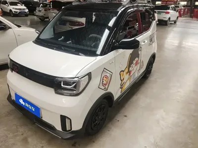 Wuling MINIEV