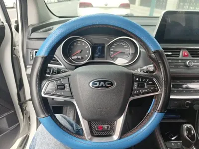 JAC Refine S3