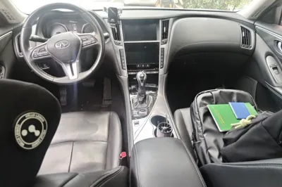 Infiniti Q50L