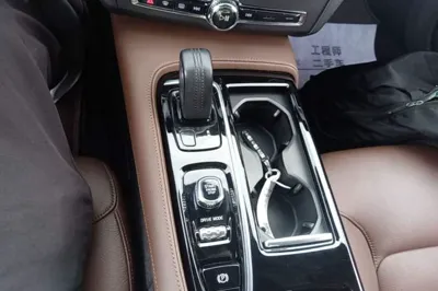 Volvo S90 New Energy
