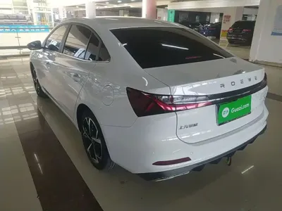 Roewe i5