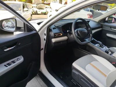 Dongfeng Aeolus E70
