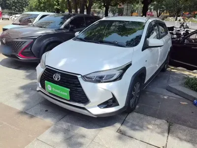 Toyota Yaris L
