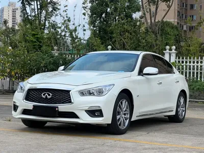 Infiniti Q50L