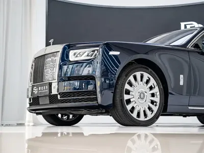 Rolls-Royce Phantom