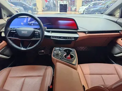 Cadillac IQ