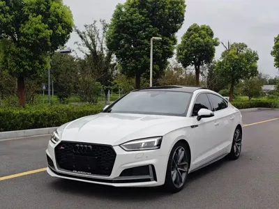 Audi S5