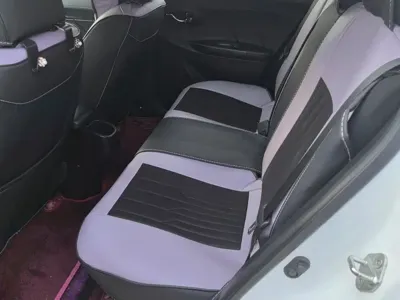Toyota Yaris L