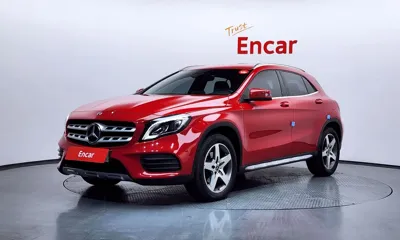 Mercedes-Benz GLA-Class