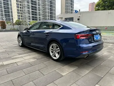 Audi A5 (Import)