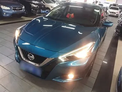 Nissan Bluebird