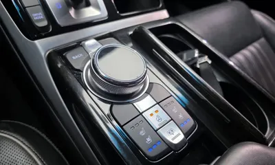 Genesis EQ900