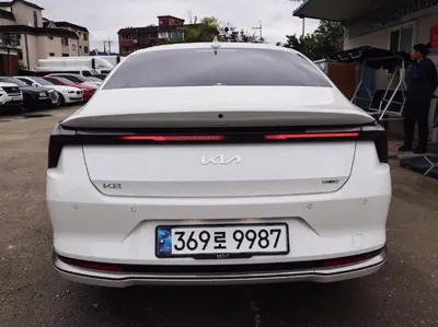 Kia K8