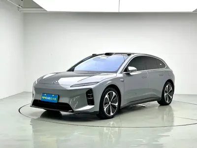 Nio ET5T