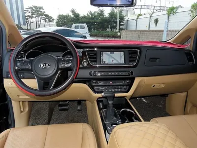 Kia Canival