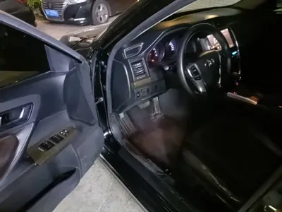 Toyota Reiz