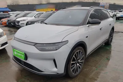 Leapmotor C11